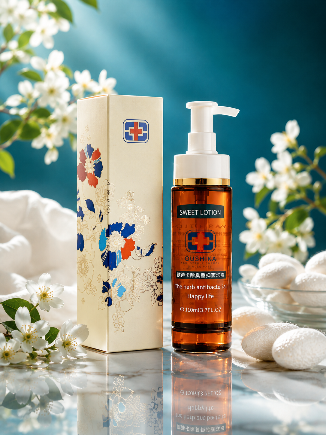 Customized herbal feminine wash - plant-derived fragrance, gentle pH-balanced daily intimate wash for private-label brands